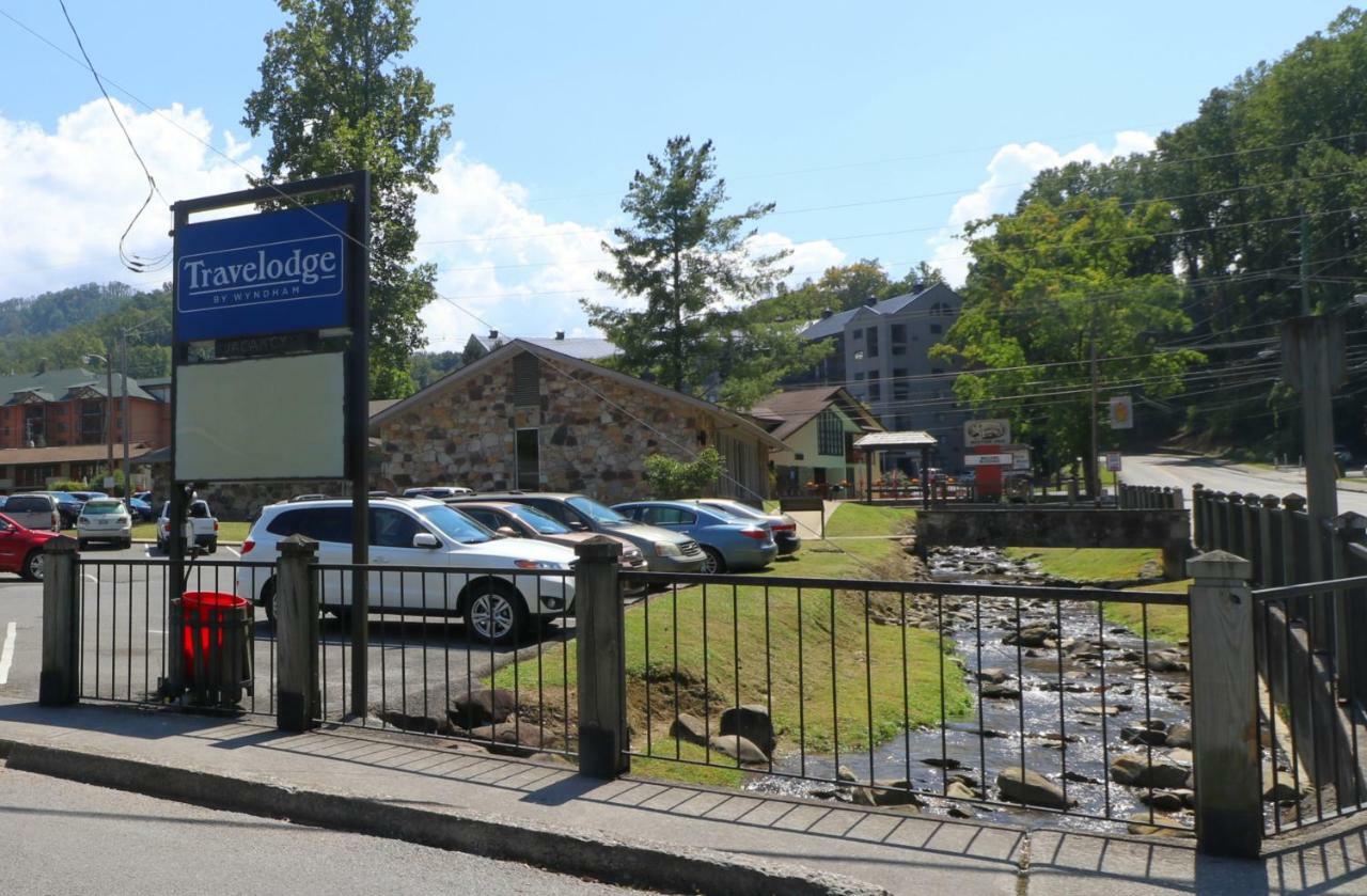 Bishop Inn Downtown Gatlinburg Exterior photo